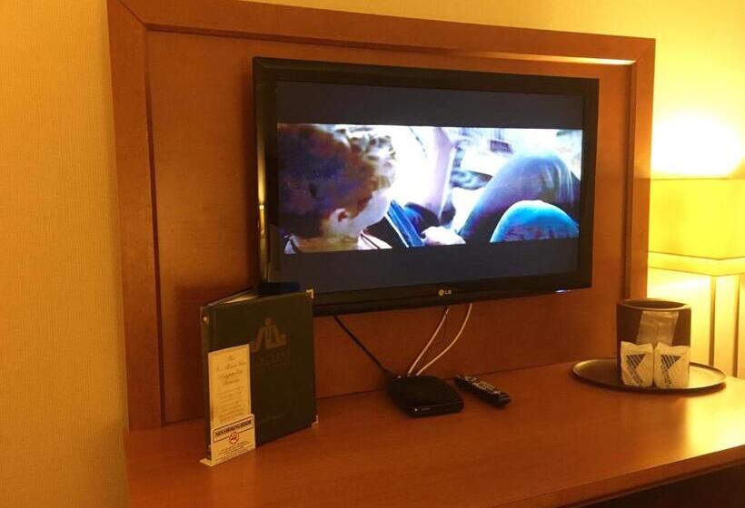 Номер Стандарт, St. Albert Inn & Suites