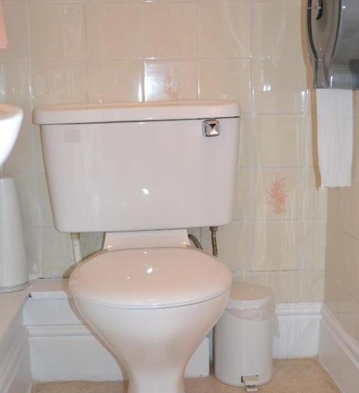 标准间, Adelphi Guest House
