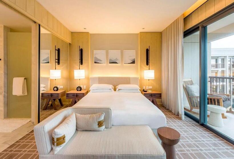 Club Room King Bed, Grand Hyatt Rio De Janeiro