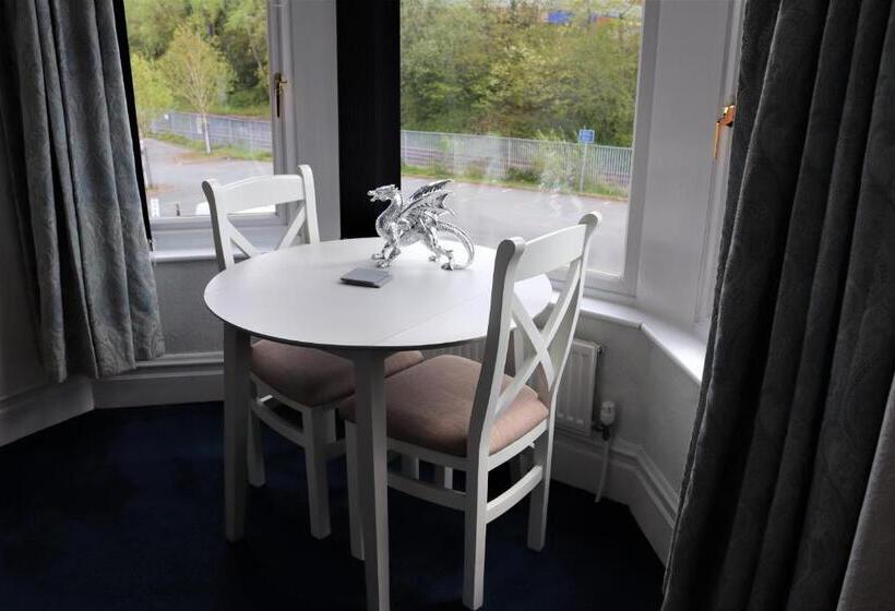 Семейный Номер Классика, Greylands Guest House
