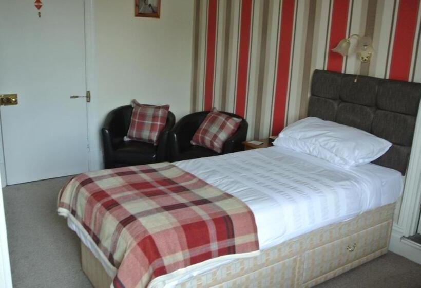 Номер Стандарт, Old Castle Farm Guest House