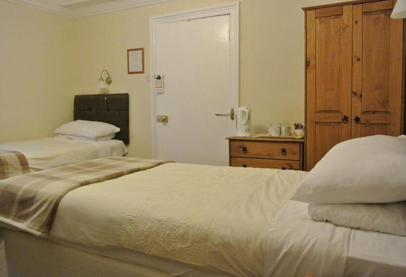 Номер Стандарт, Old Castle Farm Guest House