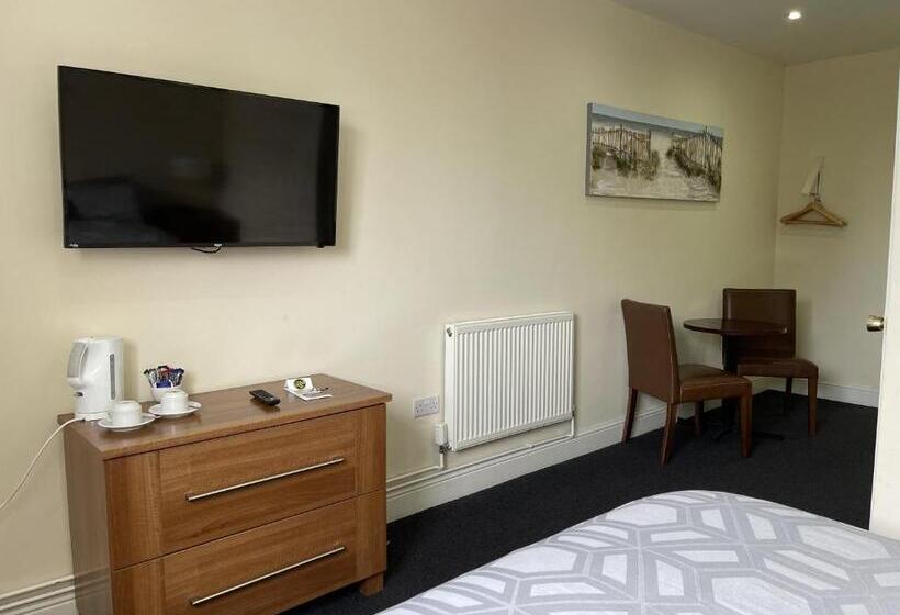Номер Deluxe Кровать Кинг, The Goodlife Guesthouse
