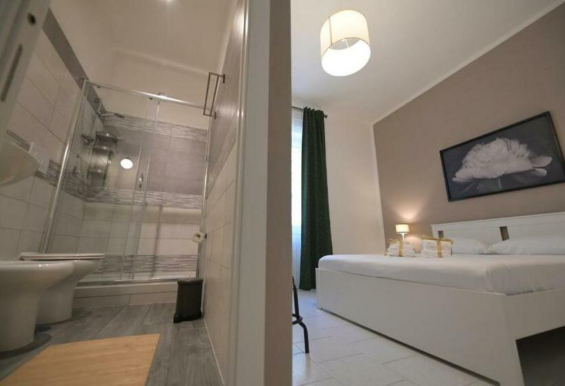 اتاق استاندارد, Living Salerno B&b