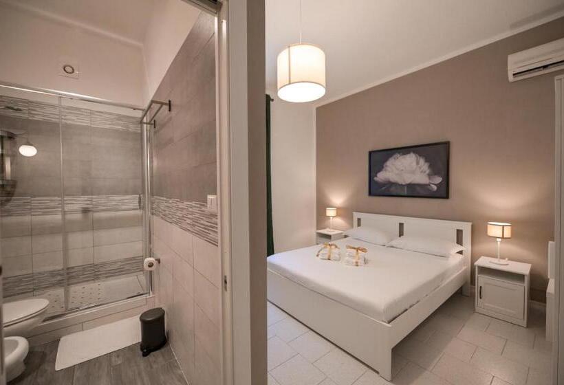 اتاق استاندارد, Living Salerno B&b