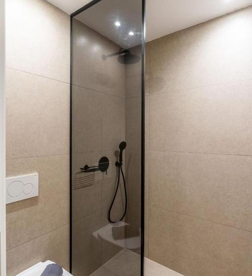 Deluxe Room, Eucalyptus
