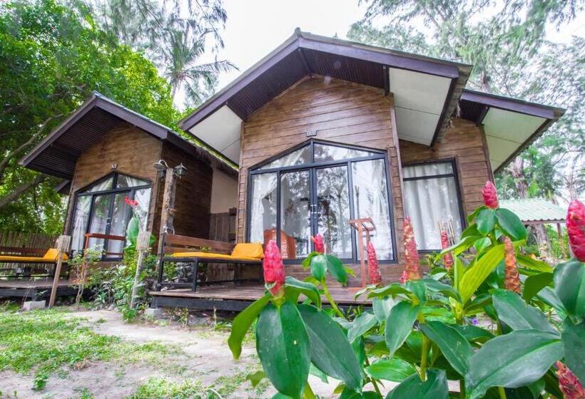 Бунгало Стандарт Вид на Море, Salisa Resort