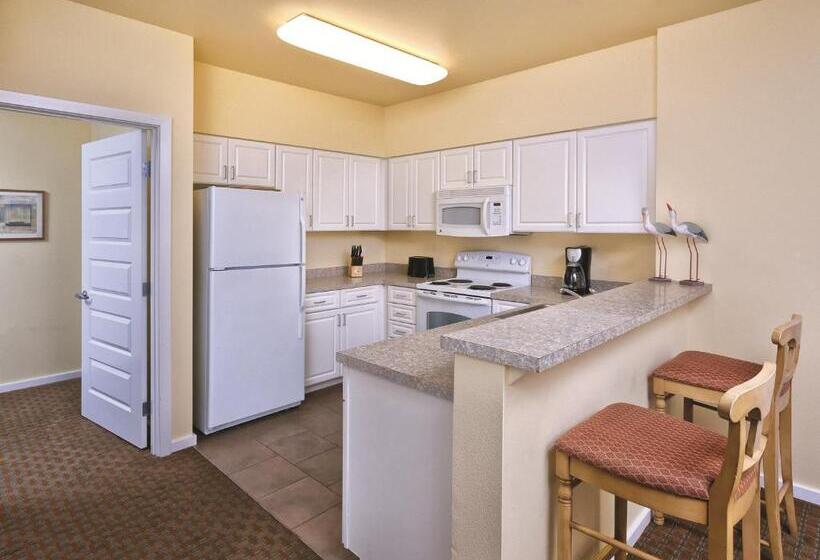 Апартаменты 2 Спальни, Worldmark Long Beach