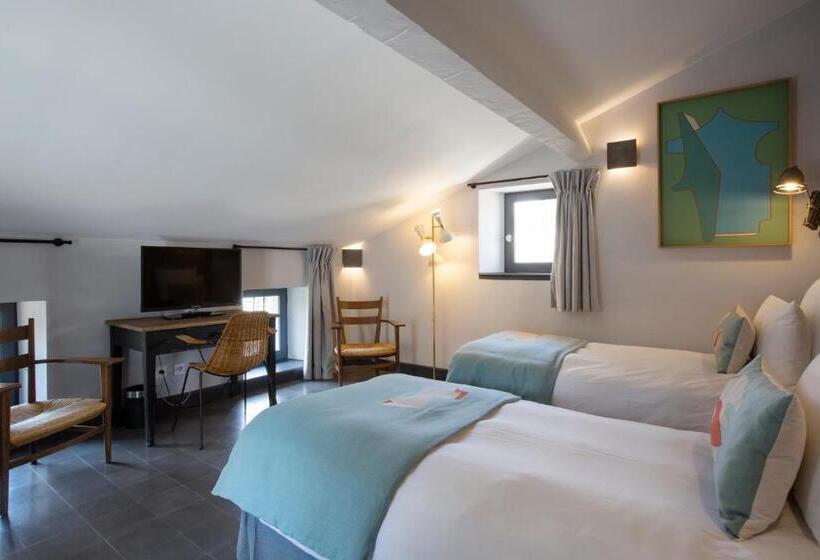 Семейный Номер, Auberge De Banne
