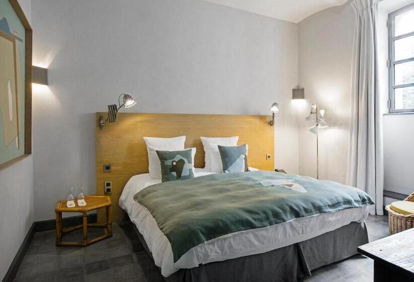Классический Номер, Auberge De Banne