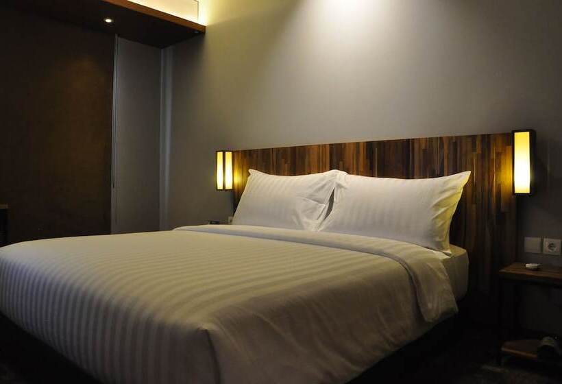 Номер Superior, Batiqa Hotel Jababeka Cikarang