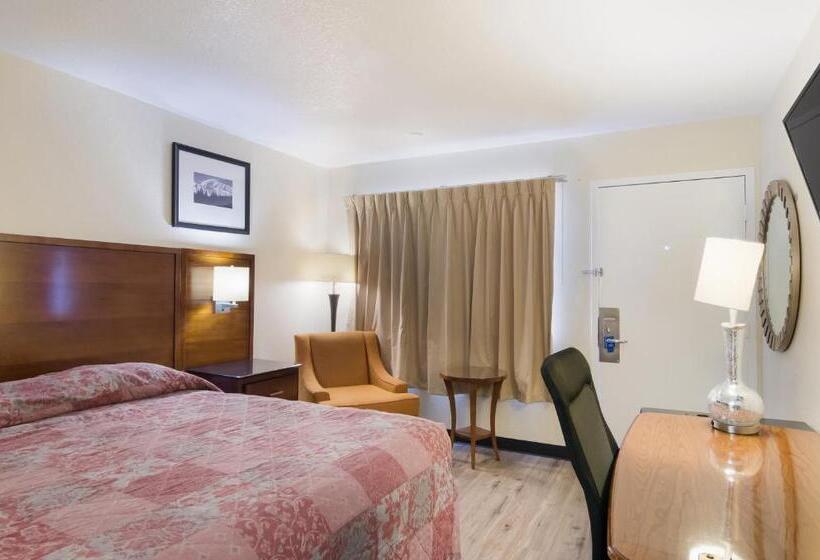 Номер Стандарт, Rodeway Inn Greeley