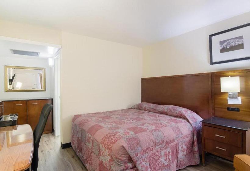 Стандартный Номер Кровать Кинг, Rodeway Inn Greeley