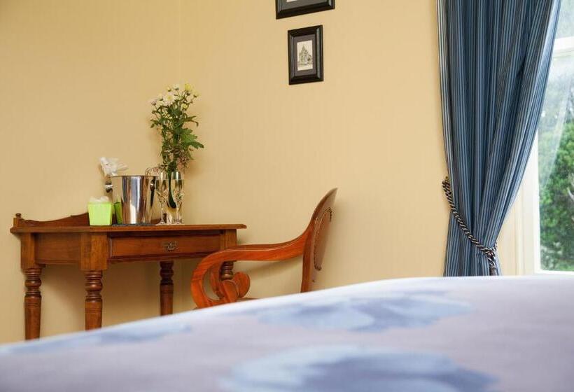 Люкс Повышенной Комфортности, Tairoa Lodge