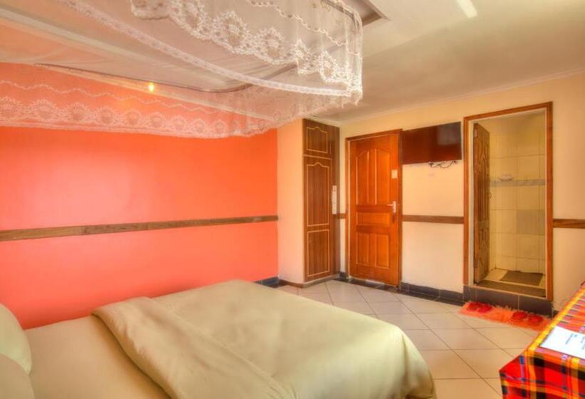 اتاق لوکس, Red Buffalo House