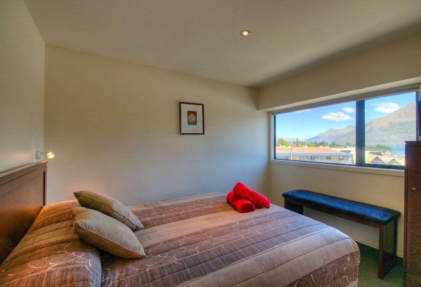 Президентский Люкс, Four Seasons Motel