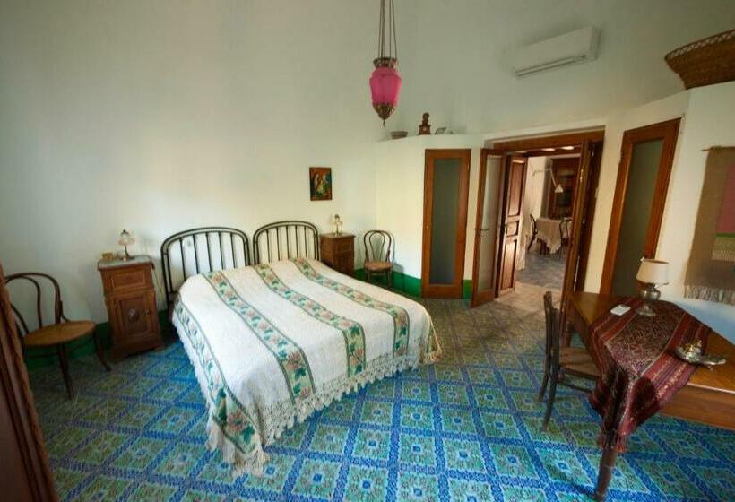 اتاق سوپریور, Casa Migliaca