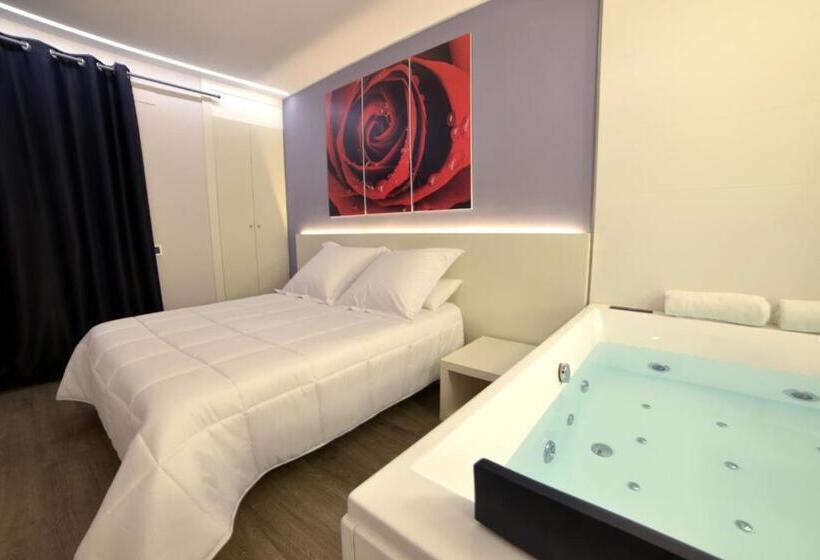 Номер Стандарт с Гидромассажем, Alcalá Del Jucar Hotel Pelayo