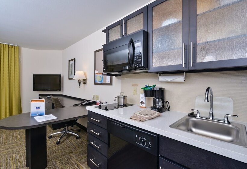 Люкс Адаптированный для Инвалидов, Candlewood Suites Harrisburg Hershey, An Ihg