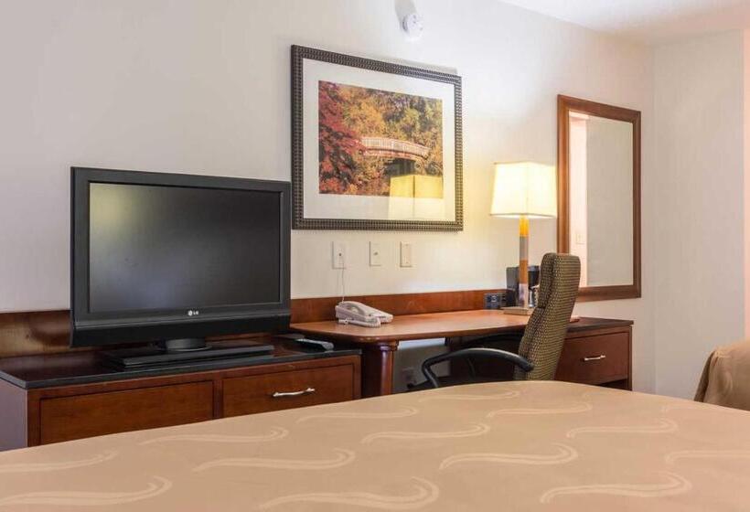 Номер Стандарт Адаптированный для Инвалидов, Days Inn By Wyndham Hartsfield Jackson Atlanta Airport West