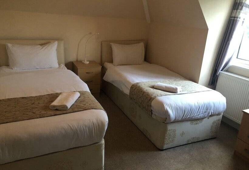 带共用浴室的标准房间, Gatwick Inn