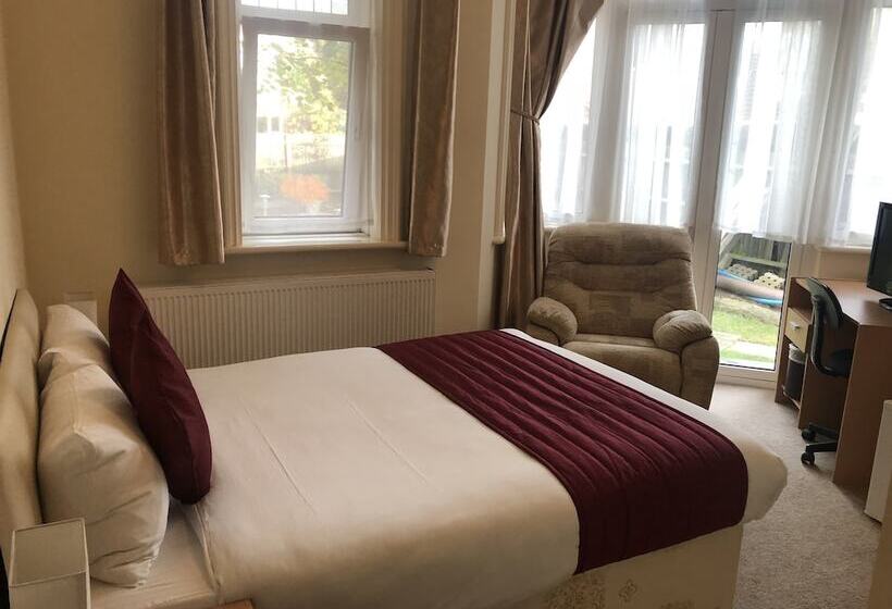 חדר סטנדרט, Gatwick Inn