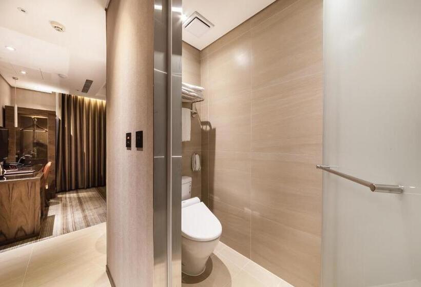 اتاق اکونومی, Green World Taipei Station