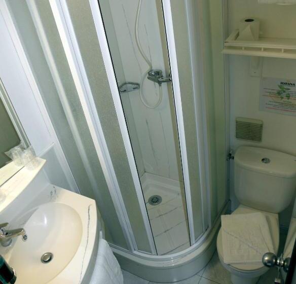 اتاق استاندارد سه نفره, Havana Hôtel