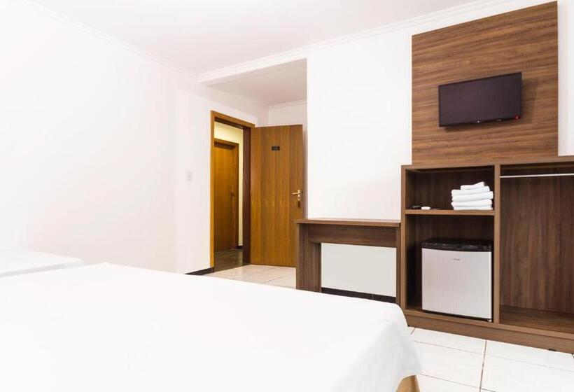 Quarto Quádruplo Standard, Holiday Foz