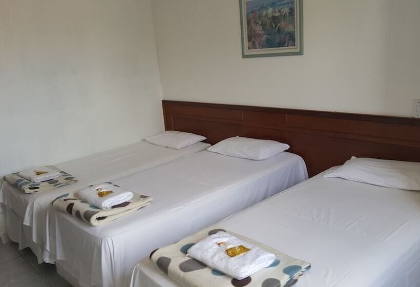 اتاق استاندارد سه نفره, Ht Suites Mobiliadas