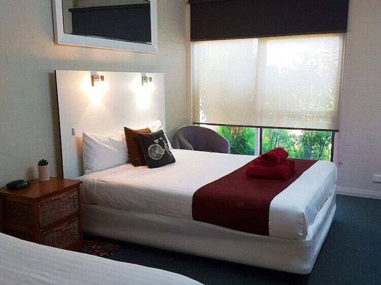 Семейный Номер, Bidgee Motor Inn