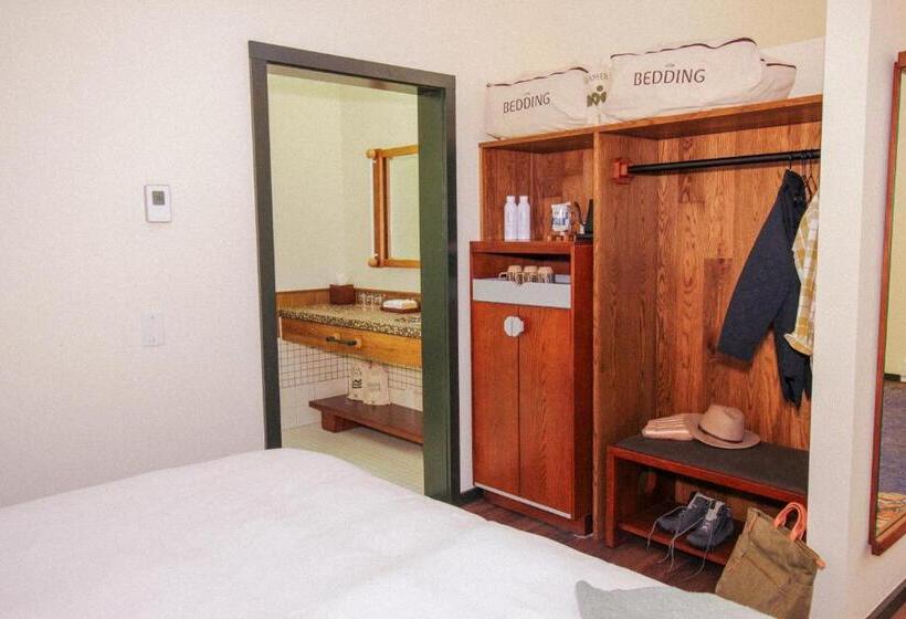디럭스 스위트, Lodge At Marconi