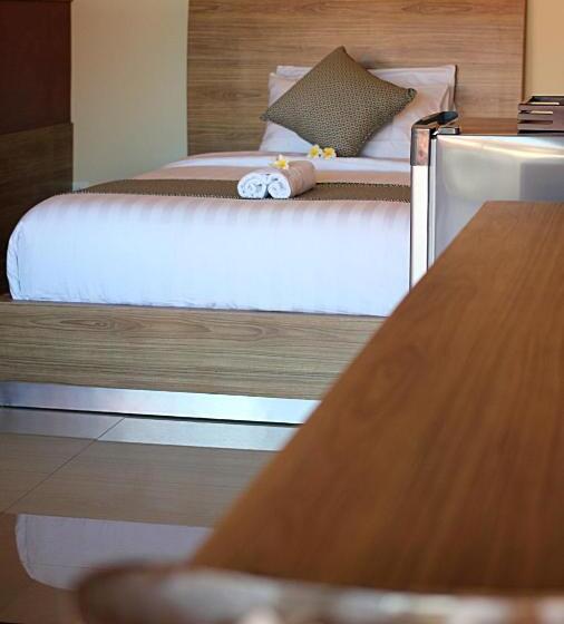 اتاق لوکس سه تخته, Bali Dive Resort And Spa