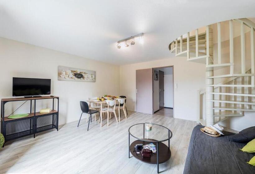 Апартаменты 2 Спальни, Garden & City Aix En Provence  Puyricard