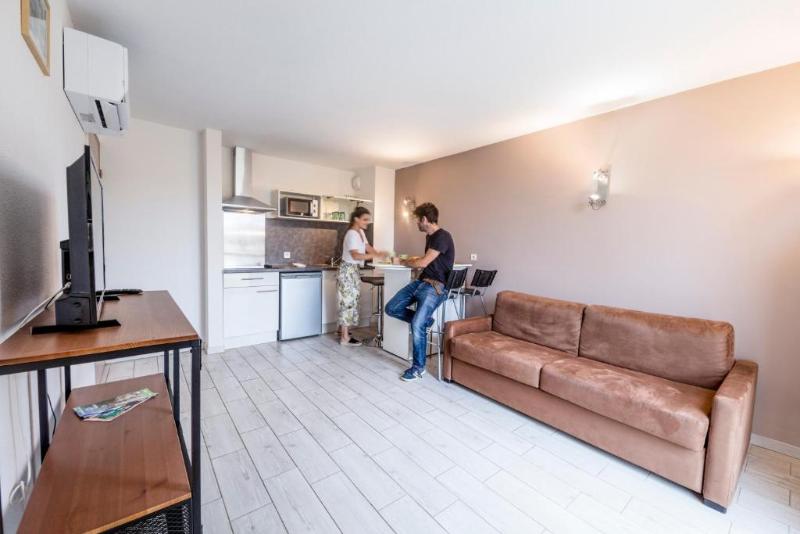 Апартаменты 1 Спальня, Garden & City Aix En Provence  Puyricard