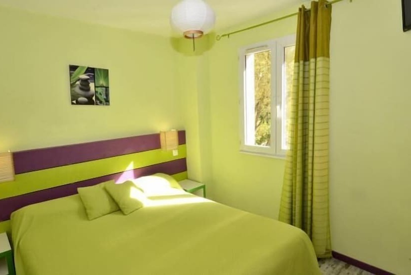 Четырехместный Номер Стандарт, Hôtel La Belle Etape