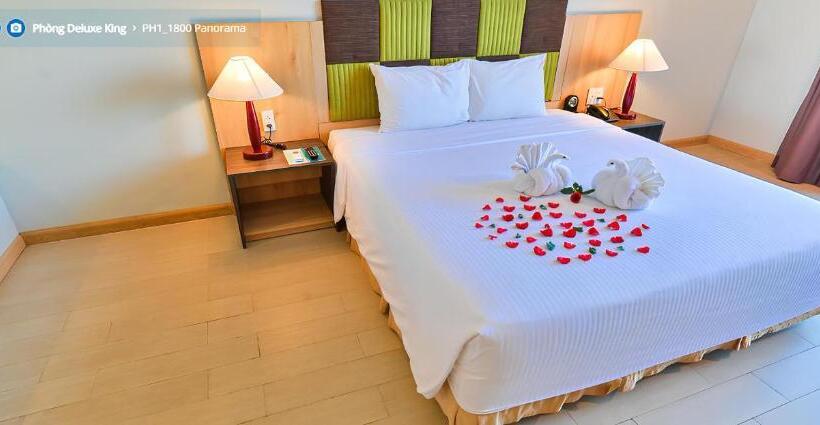 اتاق لوکس با بالکن, Muong Thanh Holiday Mui Ne
