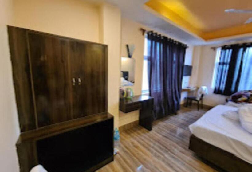 Трехместный Номер Deluxe, Garden Retreat