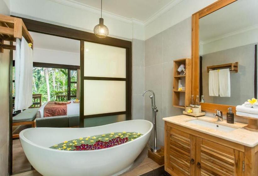 Люкс с Видом, Manah Shanti Suites By Pramana Villas