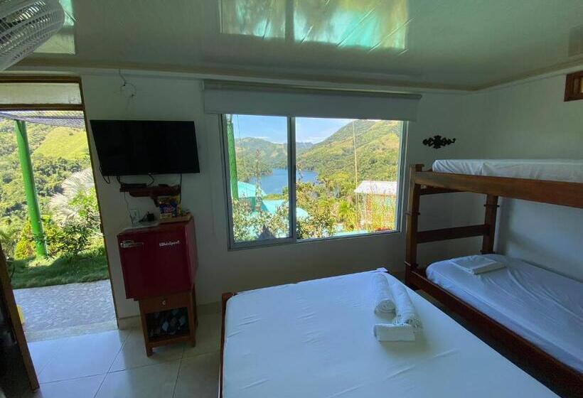정원 전망 4인용 스탠다드 룸, Ecohotel Campo Alegre