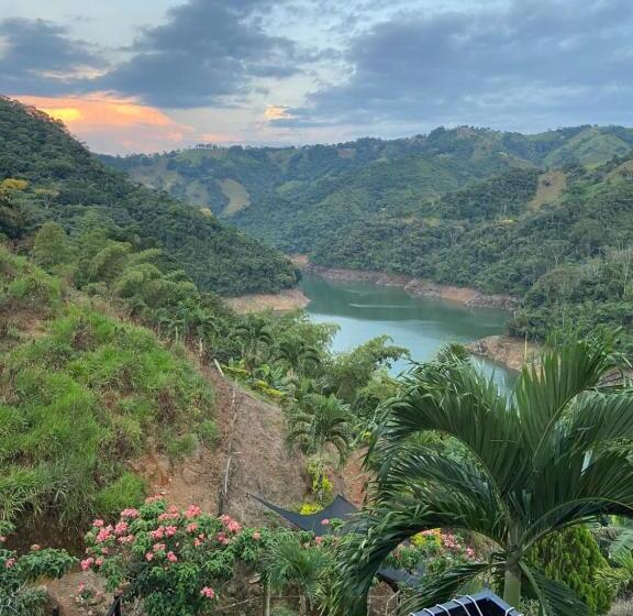 디럭스 룸, Ecohotel Campo Alegre