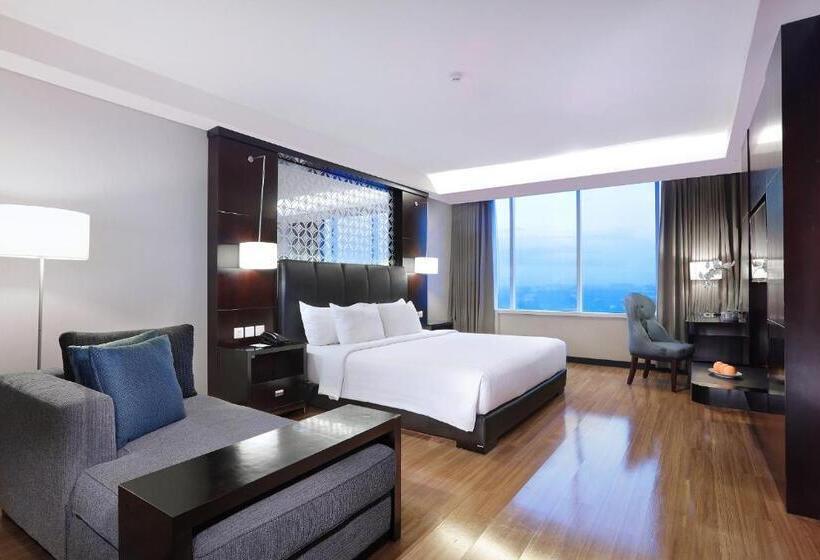 Семейный Номер Deluxe, The Alana Hotel & Convention Center Solo By Aston