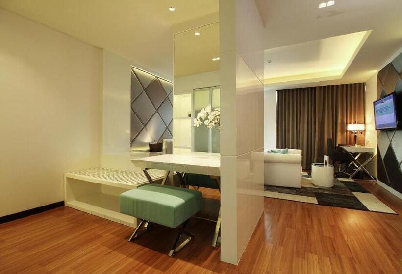 Президентский Люкс, The Alana Hotel & Convention Center Solo By Aston