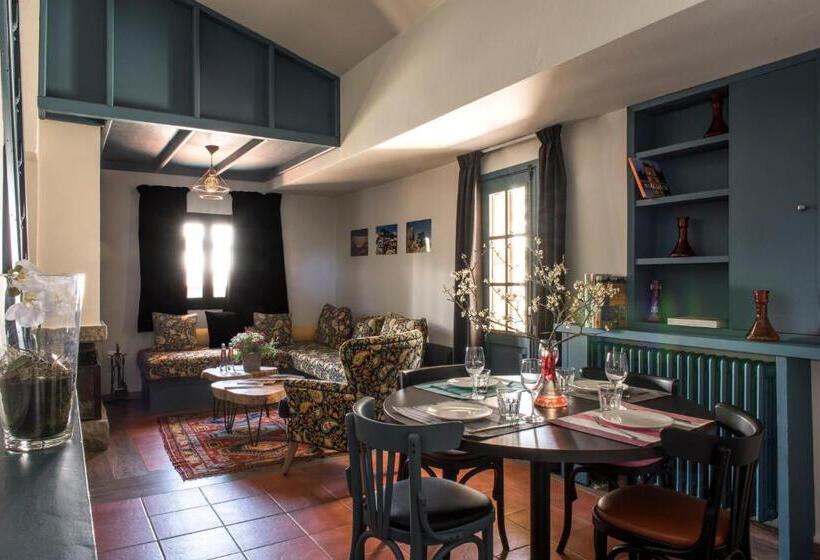 Люкс Дюплекс, La Maison Des Cèdres