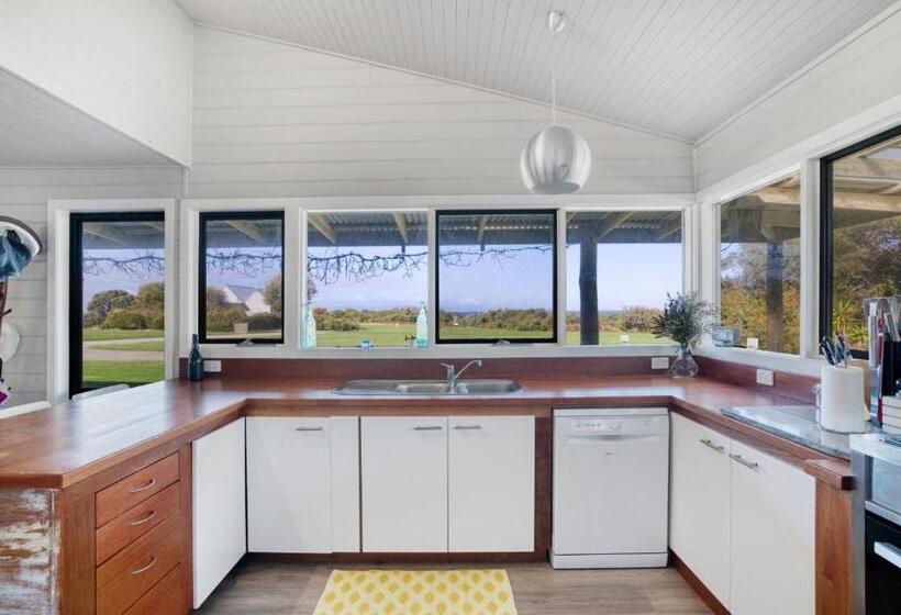 Апартаменты 3 Спальни, Bear Gully Coastal Cottages
