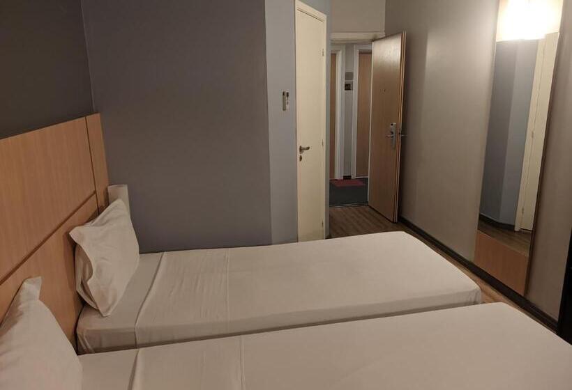 Номер Стандарт, Ibis Montes Claros Shopping