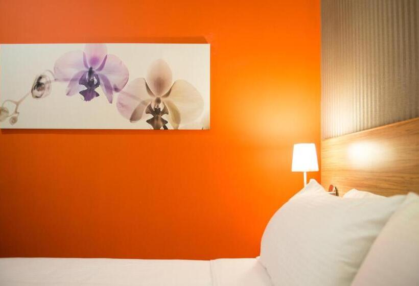 Люкс, Sovotel Boutique Hotel At Uptown 101