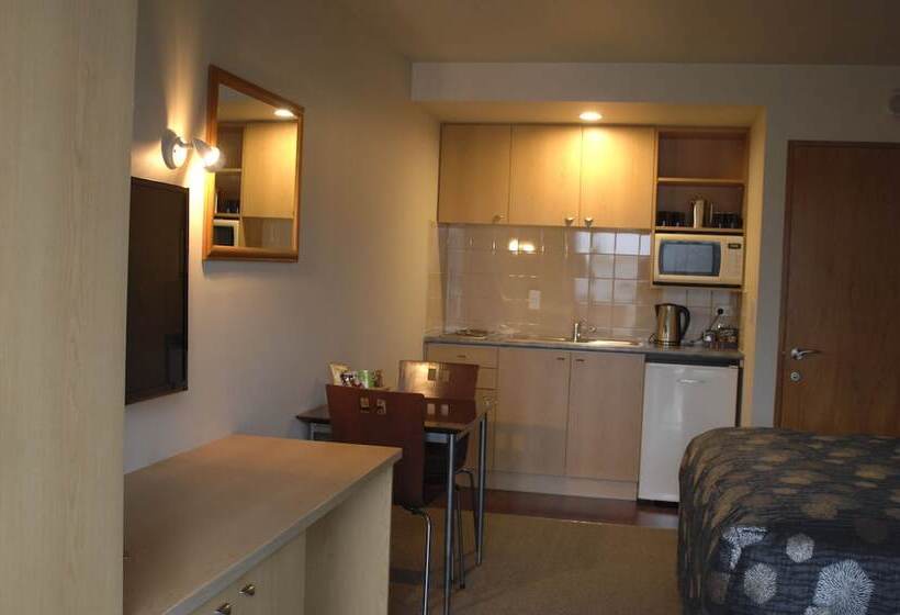 Студио Стандарт Кровать Кинг, Shelby Motor Lodge