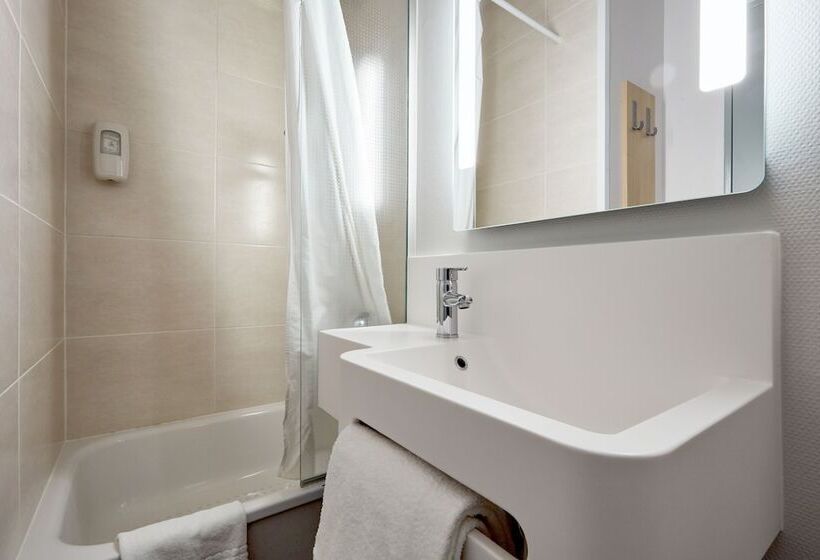 Номер Стандарт, B&b Hotel Avranches Baie Du Mont St Michel