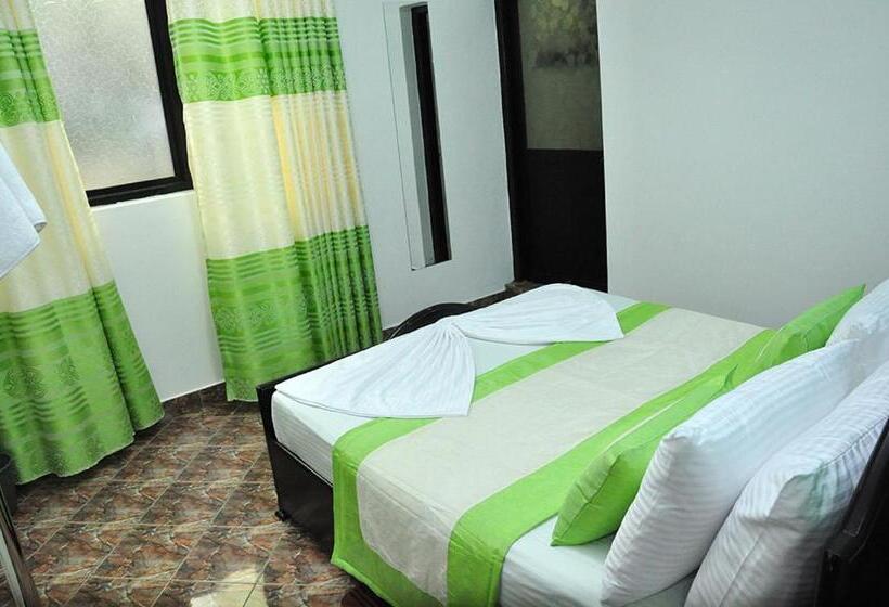 Habitación Estándar, Highest View